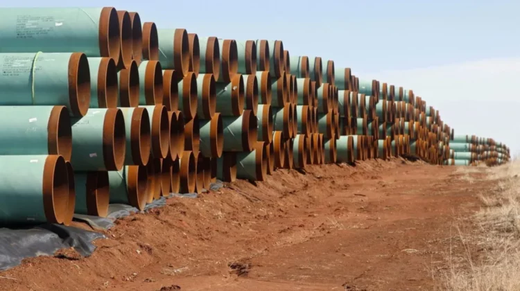 Lorne Gunter: Trump’s approval of a Canadian oil pipeline is about local politics