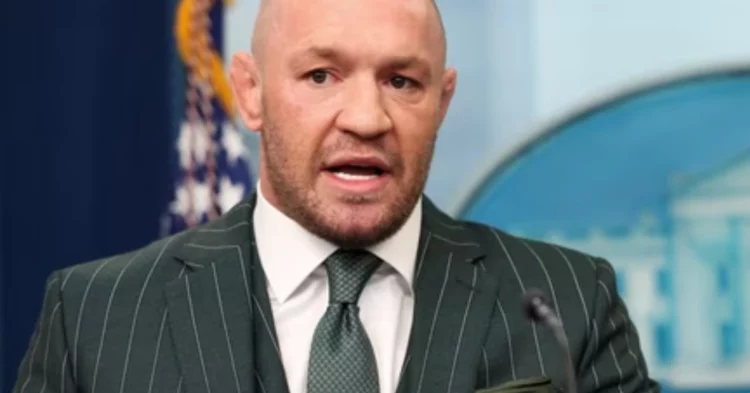 McGregor set to fight Holloway in UFC return in July